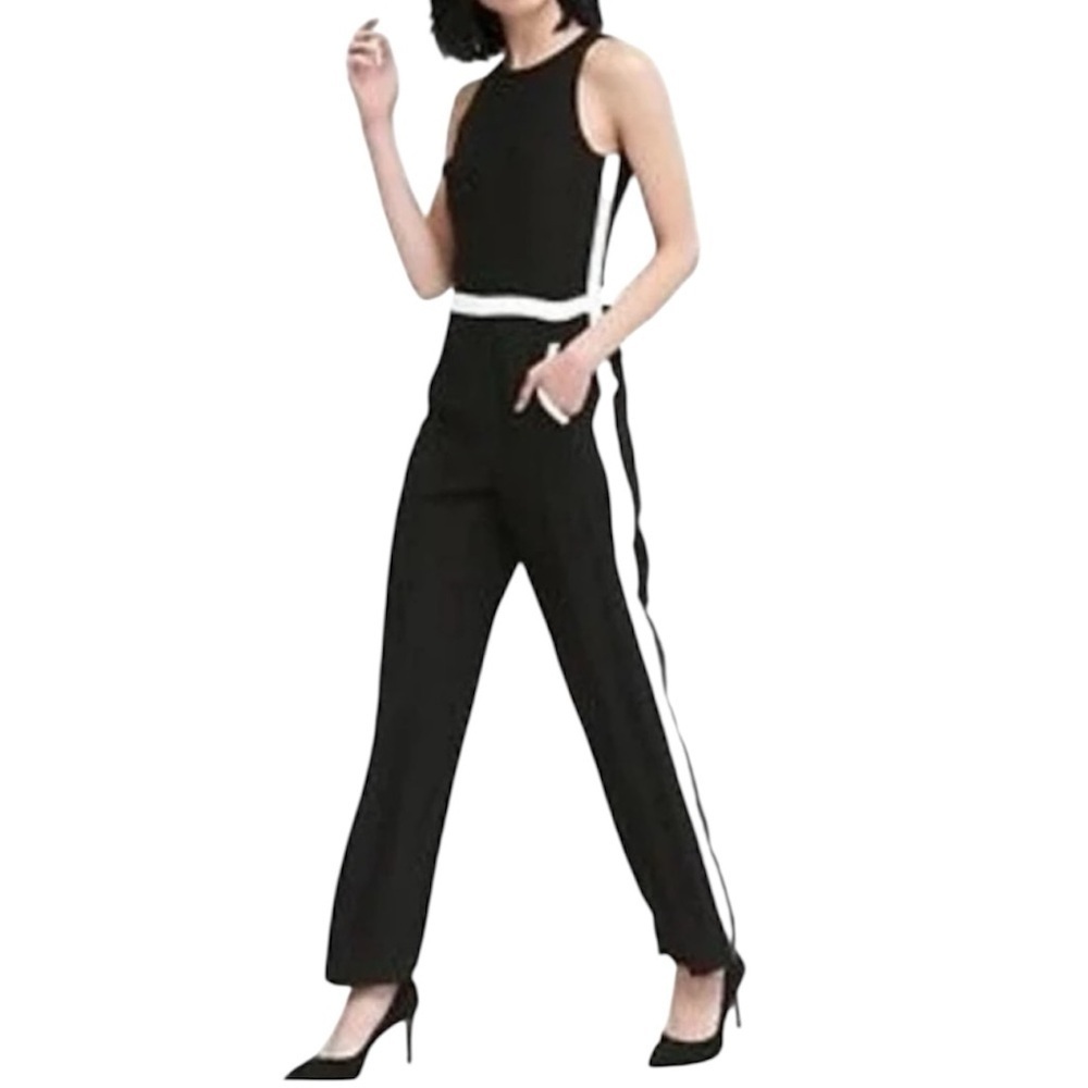 Banana Republic Sporty Jumpsuit with Front Pockets and Side Stripe Women’s 6